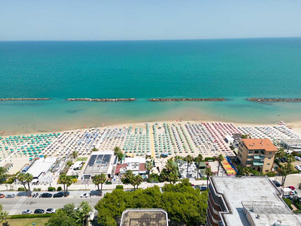 Hotel Velia グロッタンマーレ エクステリア 写真